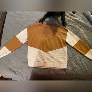 Two tone sweater